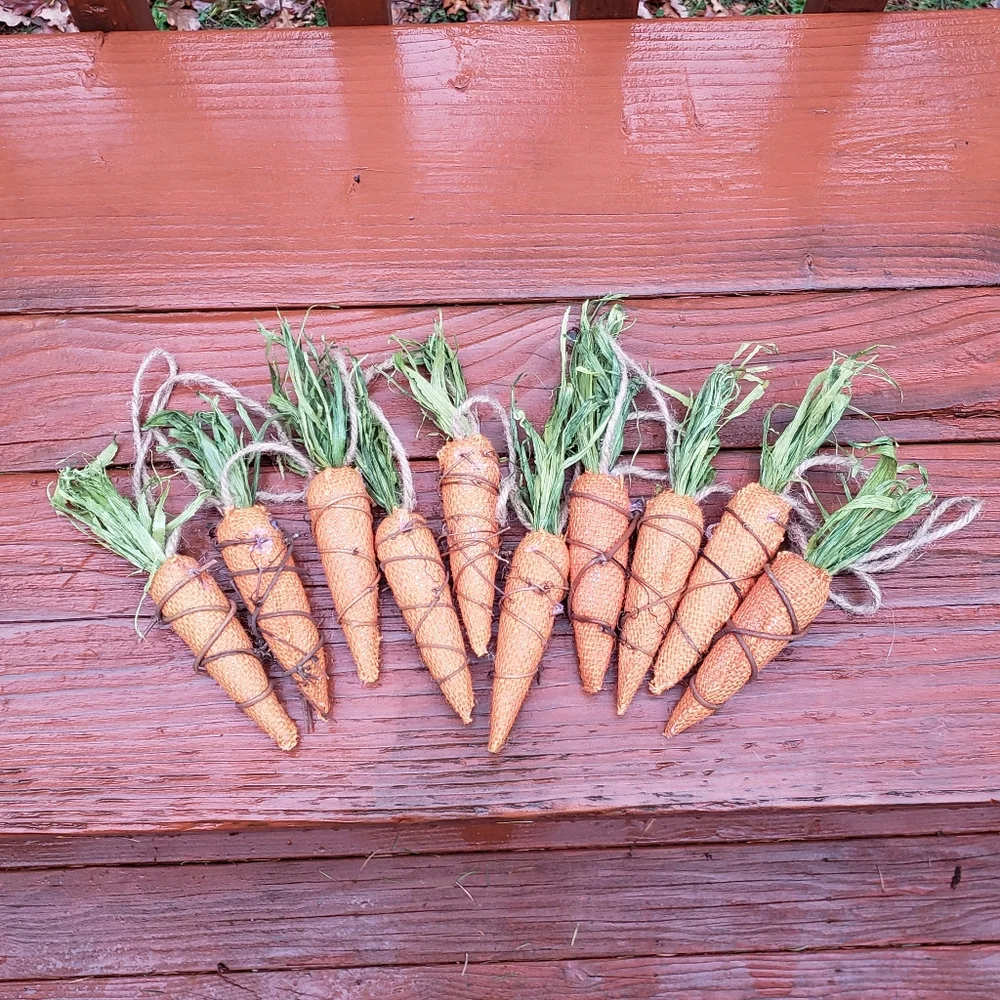 Source Unknown carrot garland